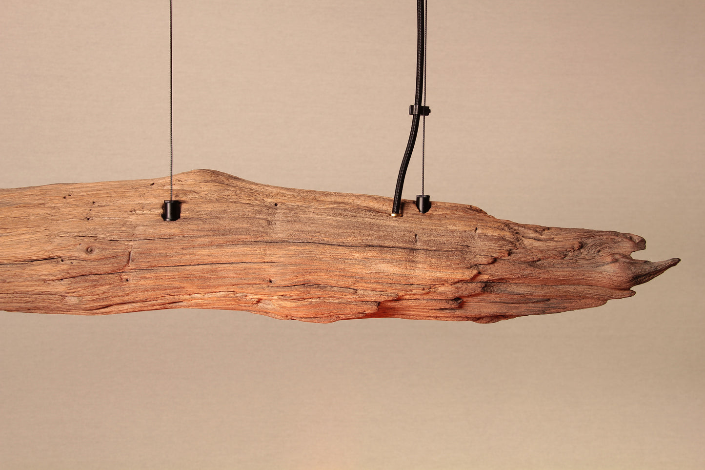 LED lampe de table à manger - fait main pièce unique - 133cm branche de chêne