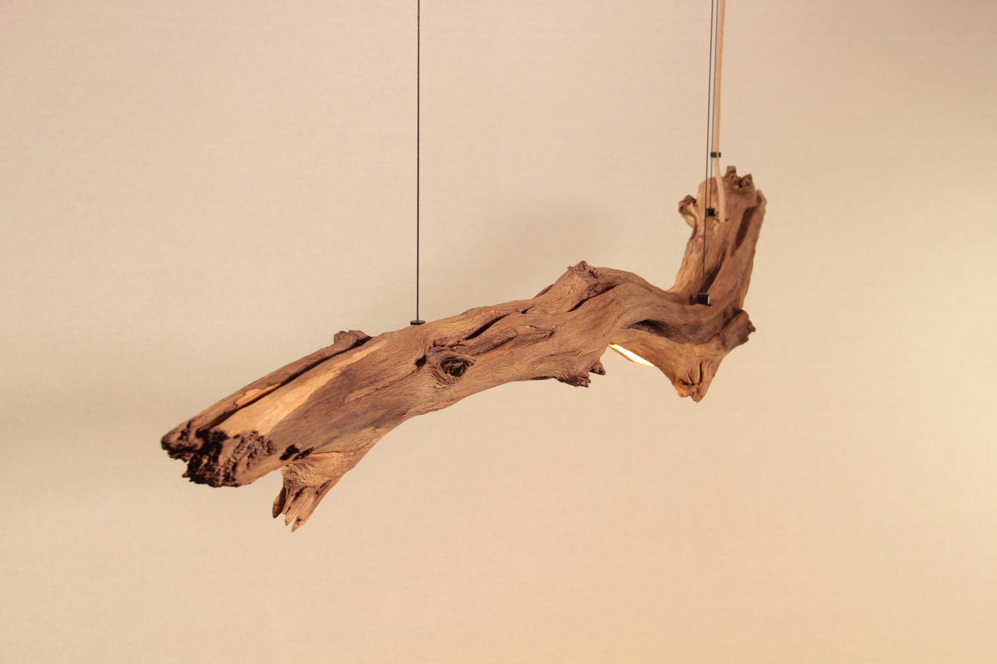 Lámpara de mesa de comedor - pieza única hecha a mano - rama de roble 164cm