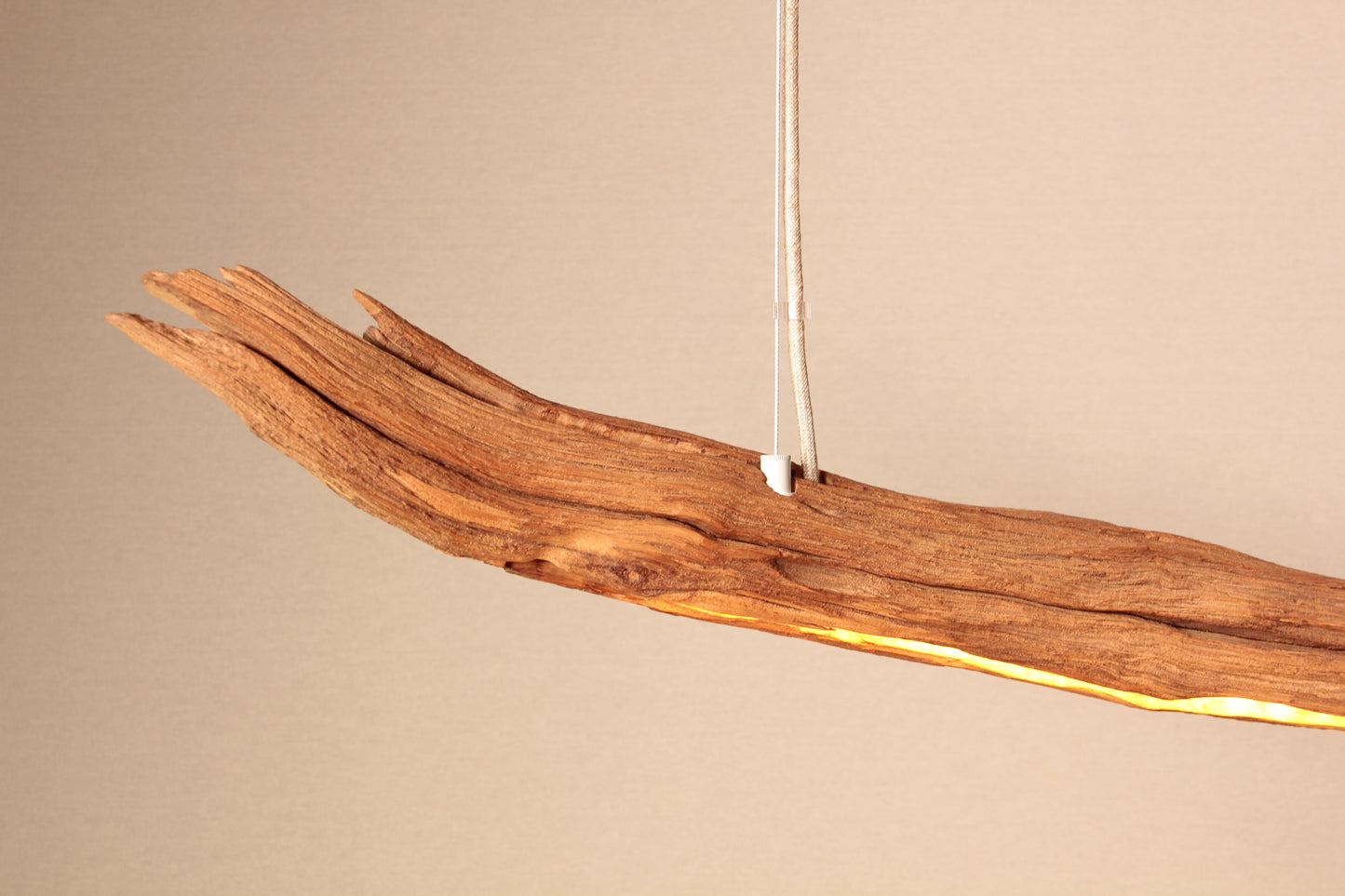 Lampe de table - fait main pièce unique - 135cm branche de chêne