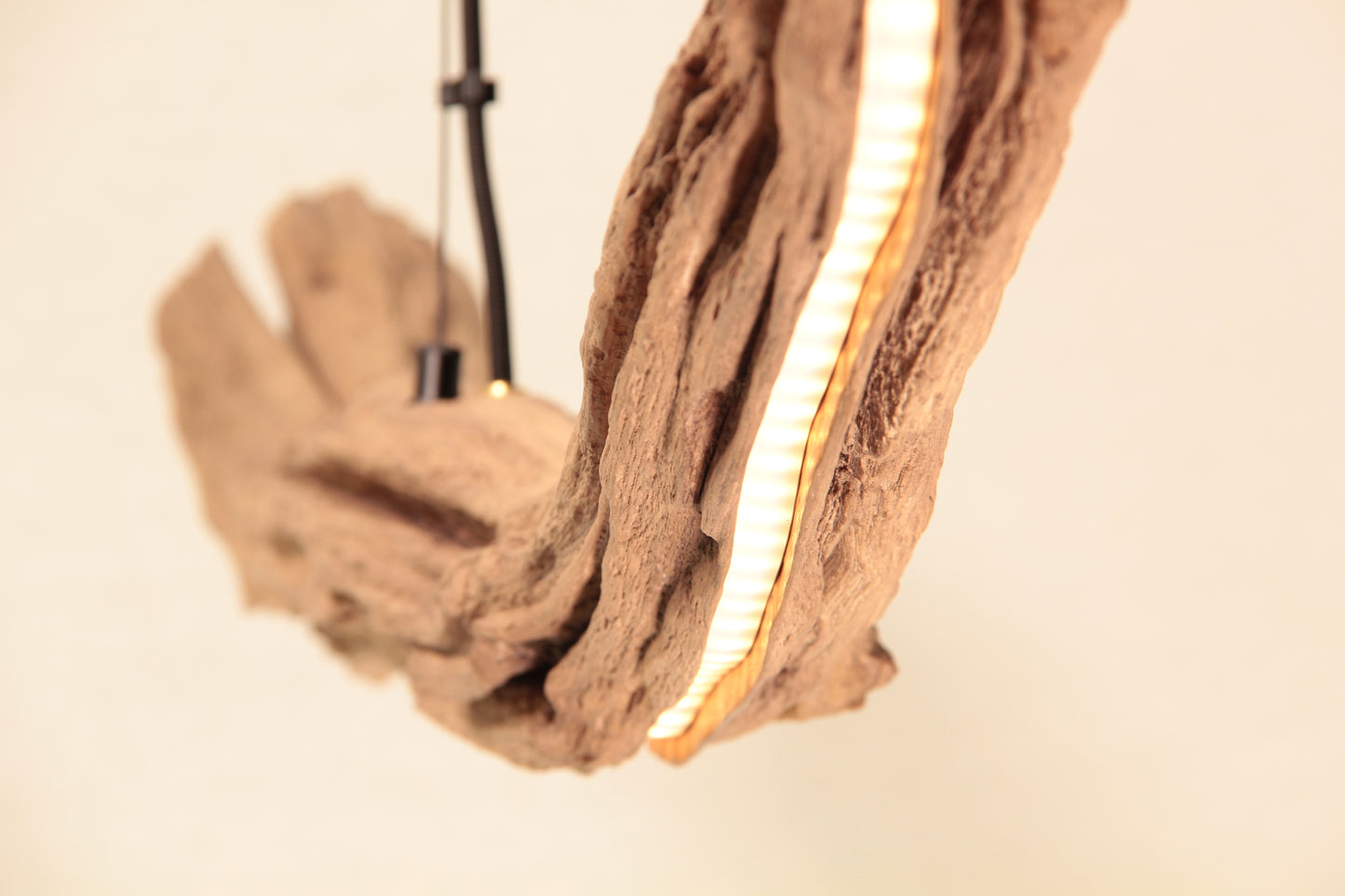 Lampe de table à manger - pièce unique fabriquée à la main - branche de chêne de 234 cm