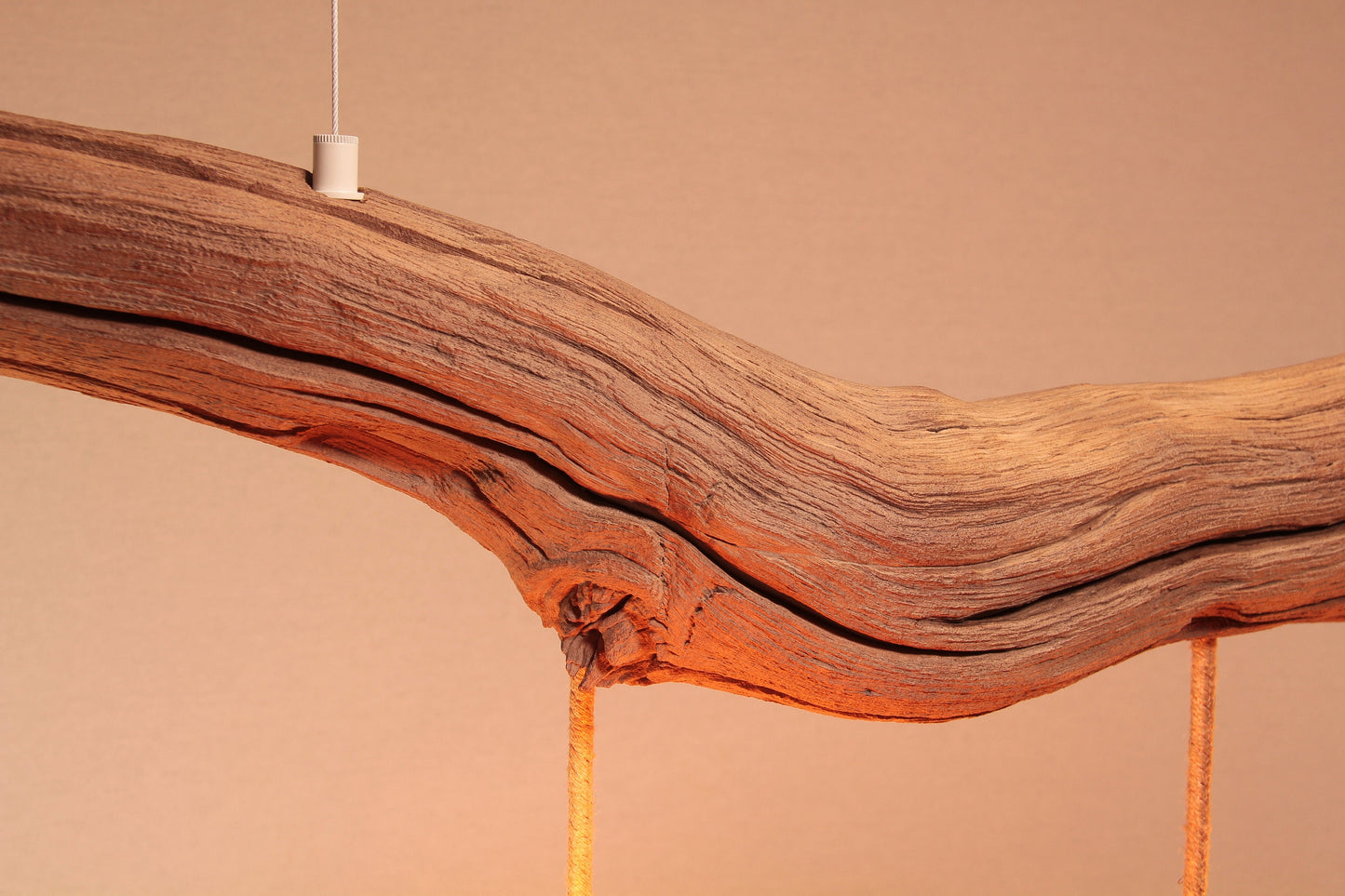 Hängelampe / 177cm langer Eichenast / Einzelstück / Holz / Ast / Pendelleuchte / Esstisch / Deckenlampe / Küchentischlampe / modern